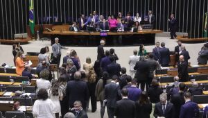 Plenário da Câmara aprovou MP que beneficia taxistas