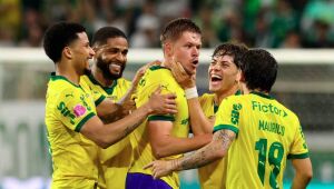 Palmeiras chega à reta final do Brasileirão como favorito ao título.