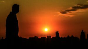 Ano mais quente da história, 2024 teve também recorde de denúncias relacionadas ao calor.