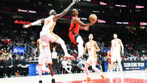 Houston Rockets e Atlanta Hawks durante os jogos de pré temporada da NBA 2025-26.  