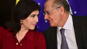 Lideranças do MDB no governo Lula refletem ala governista do partido, que enfrenta resistência interna à aliança nacional com o PT.