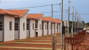 Governo de MS investe R$ 76 milhões em educação, saneamento e infraestrutura em Novo Horizonte do Sul e Ivinhema.