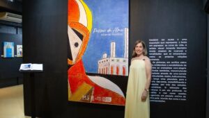 Artista transforma experiência com a Covid-19 em obras que misturam emoção, técnica e espiritualidade.