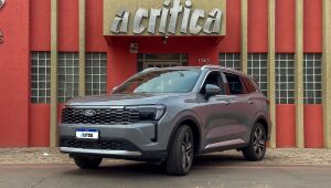 Novo Ford Territory mantém preço, ganha retoques visuais, mais tecnologia e ajustes internos; veja o que mudou no SUV médio.