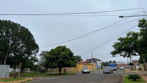 Céu carregado marca o amanhecer em Campo Grande nesta quarta-feira, 29 de outubro