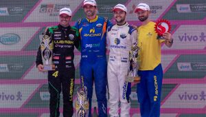 Thiago Camilo vence sob chuva em Campo Grande e domina a corrida principal da Stock Car; Felipe Fraga sobe ao pódio e retoma liderança do campeonato