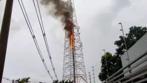 Incêndio atingiu a torre de transmissão da Rede Record em Campo Grande 
