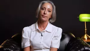 A psicanalista Vera Iaconelli durante conferência sobre afetividade na Bienal do Livro 2025