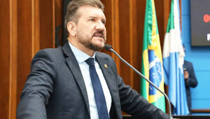 Durante a votação do projeto, Kemp ressaltou sua ligação pessoal com a paróquia, da qual participa há mais de três décadas