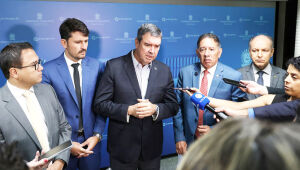 Em coletiva à imprensa, o governador Eduardo Riedel enalteceu a parceria entre ALEMS e Executivo 