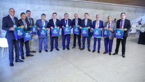 Vice-presidente da UNALE no Centro-Oeste, Lidio Lopes representa Mato Grosso do Sul na marcha que reúne deputados estaduais em defesa da autonomia dos parlamentos.