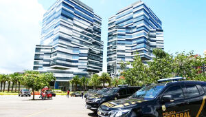 O ex-presidente foi encaminhado a sede da PF, em Brasília