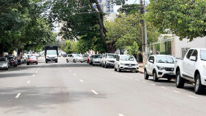 Novo sistema de estacionamento rotativo do Centro de Campo Grande começará com 3 mil vagas e uso de tíquetes digitais.