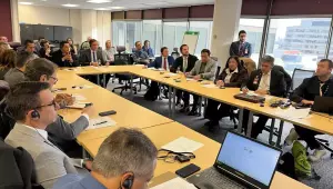 Comitiva brasileira liderada pelo secretário de Fazenda, Flávio César