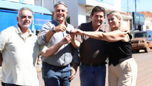 Novo ônibus escolar entregue em Inocência promete mais segurança e conforto no transporte dos estudantes.