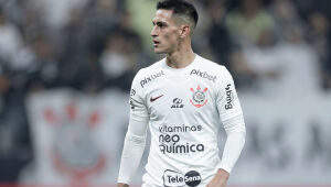 O meia paraguaio Matías Rojas 