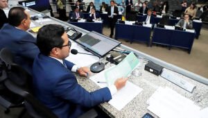 Com maioria dos votos, vereadores aprovaram o orçamento que define os gastos da Prefeitura em 2026.