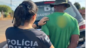 Polícia Civil prendeu o foragido em área rural de Anaurilândia, onde ele vivia com identidade falsa