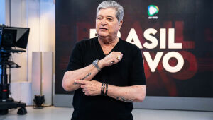 Sem o tradicional terno, Datena apresenta o Brasil do Povo de camiseta e revela tatuagens ligadas à fé e à família na RedeTV!.