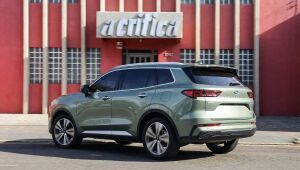 Ford oferece até R$ 15 mil de desconto no Territory até 12 de janeiro; SUV passa a custar menos que HR-V topo de linha.