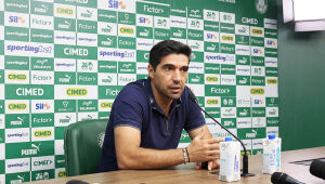 Abel Ferreira ultrapassa Telê Santana e entra no top 5 dos técnicos mais longevos do futebol brasileiro em um mesmo clube.
