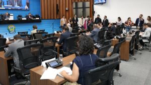 Projetos serão votados pelos depuados em sessão plenária que tem início às 9h 