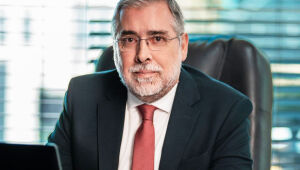 Dr. Fernando Baraúna