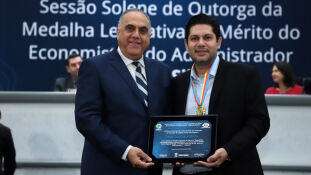 Dr. Jamal e Dendry Rios, especialista em Recursos Humanos