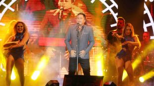 O cantor Leonardo encantou o público com seu show “Bar do Leo”
