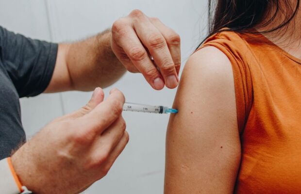Dia D de multivacinação neste sábado atualiza cadernetas de crianças e adolescentes em MS