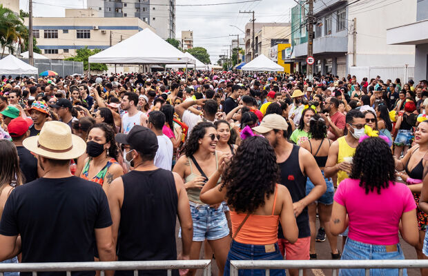 Carnaval, teatro e shows agitam Campo Grande neste fim de semana