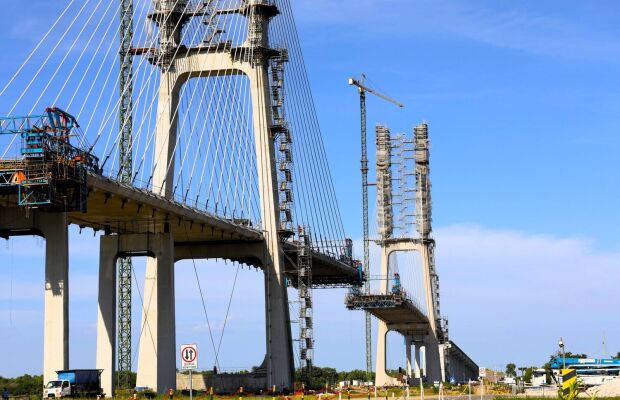 Ponte da Rota Bioceânica entra na reta final e deve ser concluída em agosto