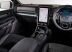 Interior do Ford Everest: tecnologia avançada e conforto em cada detalhe do painel.