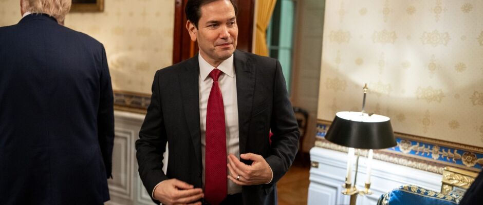 Ameaça de Marco Rubio sobre sanções levou Gonet a pedir tornozeleira para Bolsonaro