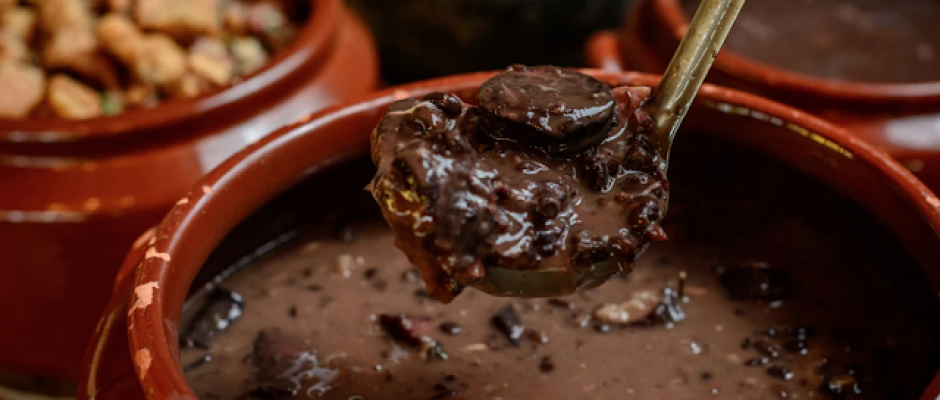 Festival celebra a feijoada e oferece descontos em supermercados de MS