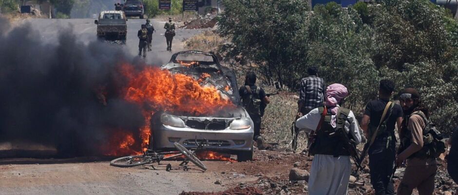 Israel permite entrada limitada de forças sírias em Sweida após novos confrontos