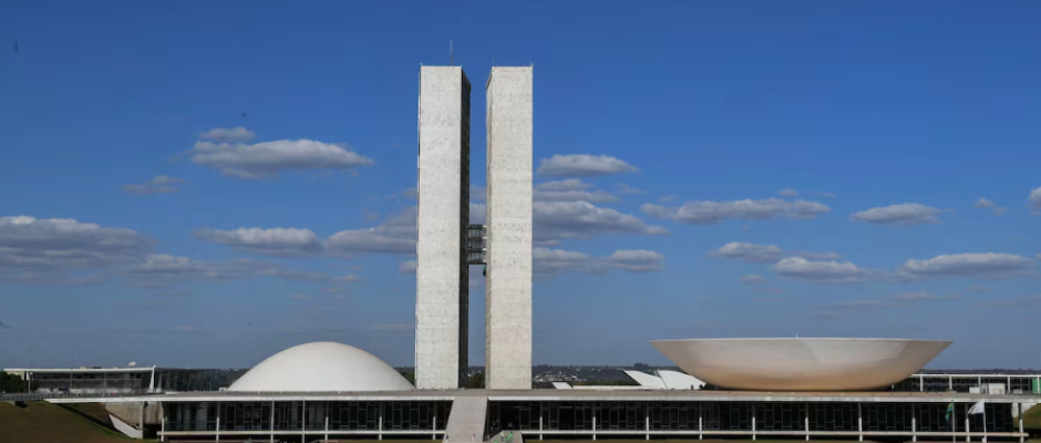 Corte de incentivos fiscais e alta de impostos atinge bets e fintechs