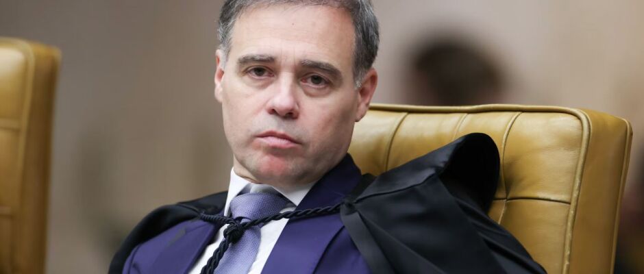 Mendonça determina prisão domiciliar de mulher de ex-procurador do INSS, mãe de bebê de 1 ano