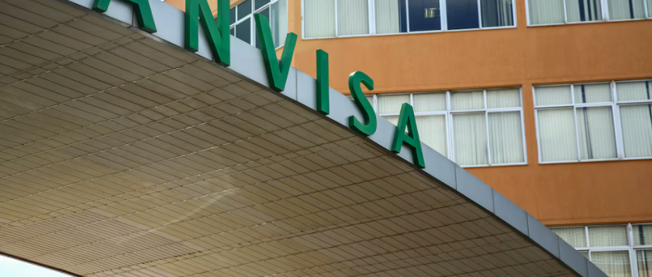 Anvisa proíbe venda de produtos de cannabis e cogumelos sem autorização