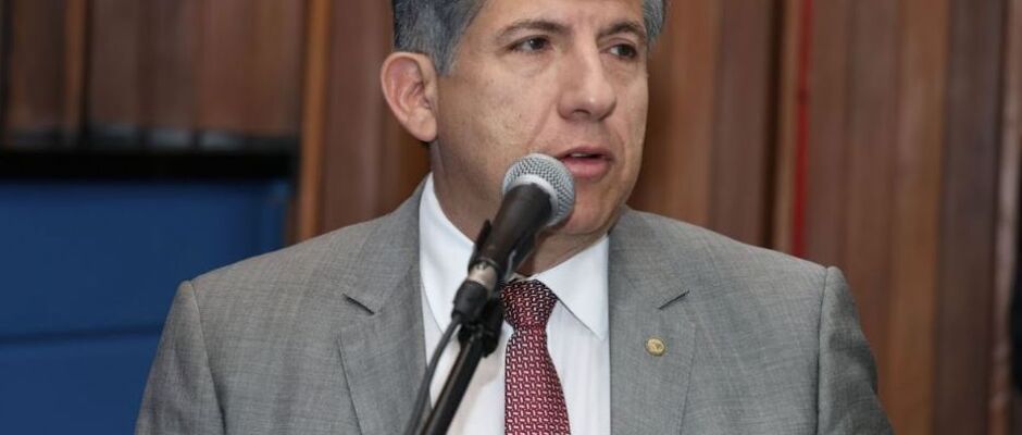 Lidio Lopes entrega emendas que fortalecem projetos de capacitação e tecnologia em Dourados