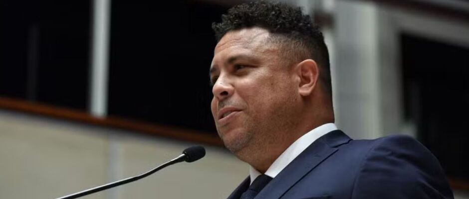 Ronaldo defende SAF no Corinthians, mas descarta investir no clube