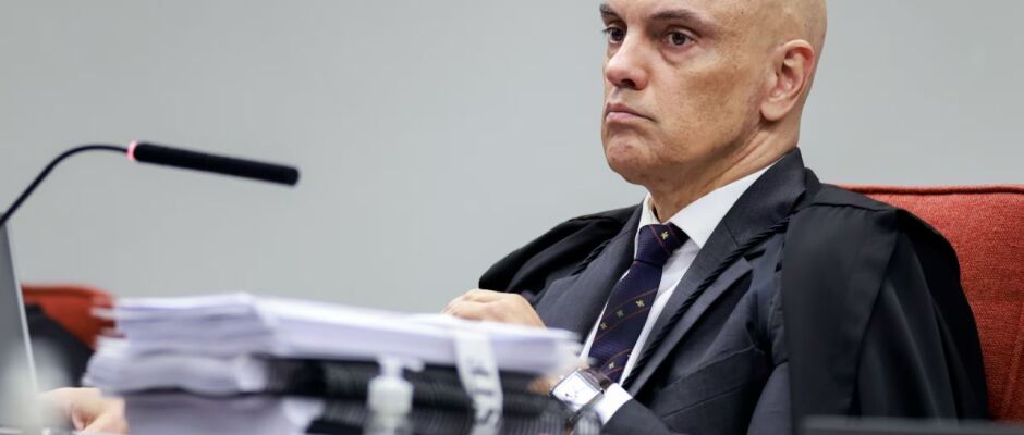 Moraes suspende julgamento sobre acordo entre União e Eletrobras no STF