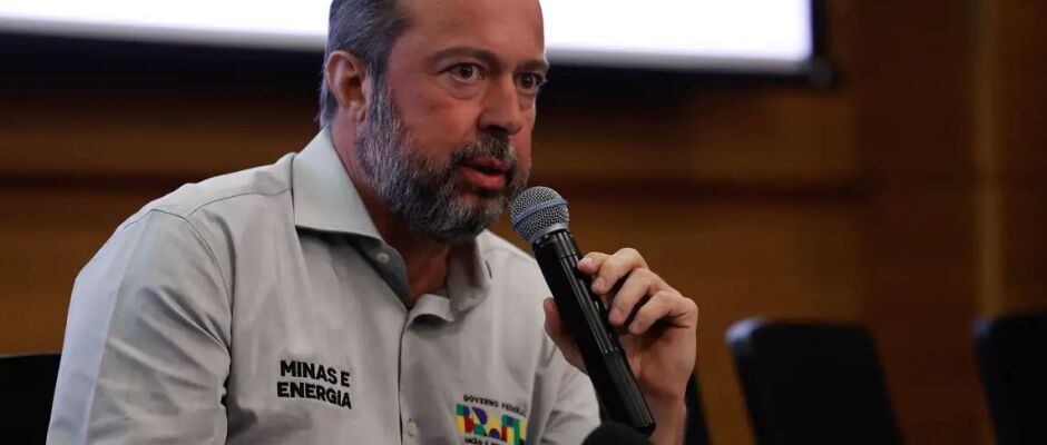 Ministro prevê avanço da Petrobras na Margem Equatorial e defende retomada de Angra 3