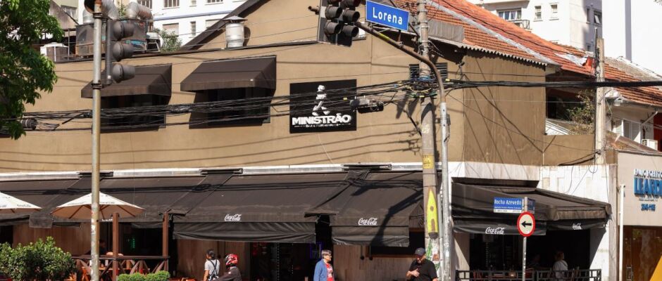 Brasil registra 43 casos suspeitos de intoxicação por metanol; PF apura bebidas adulteradas