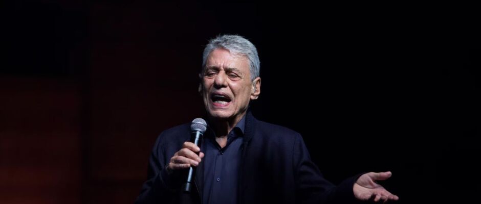 Italiana lança álbum Buarqueana com clássicos de Chico Buarque; ouça