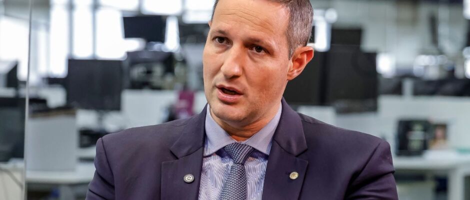 Derrite mantém restrições à PF em novo relatório e irrita governo