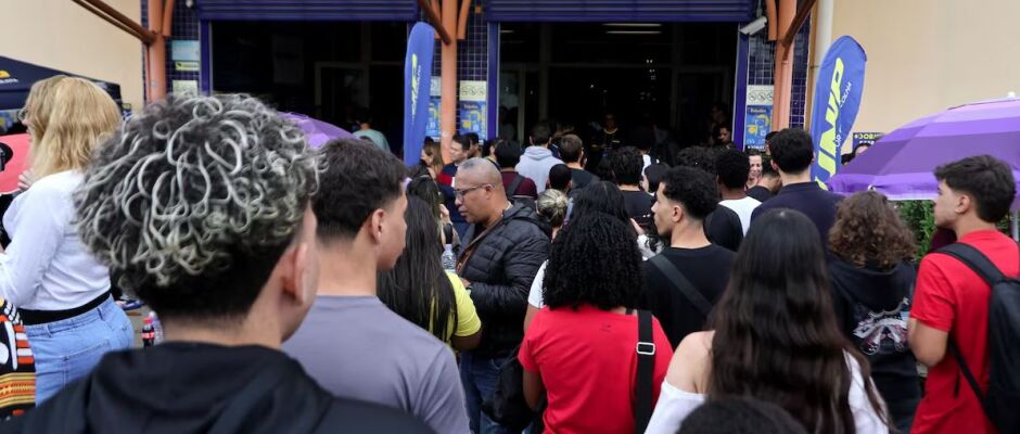 Enem 2025 traz questões sobre Margot Robbie, Paulinho da Viola e pressão estética