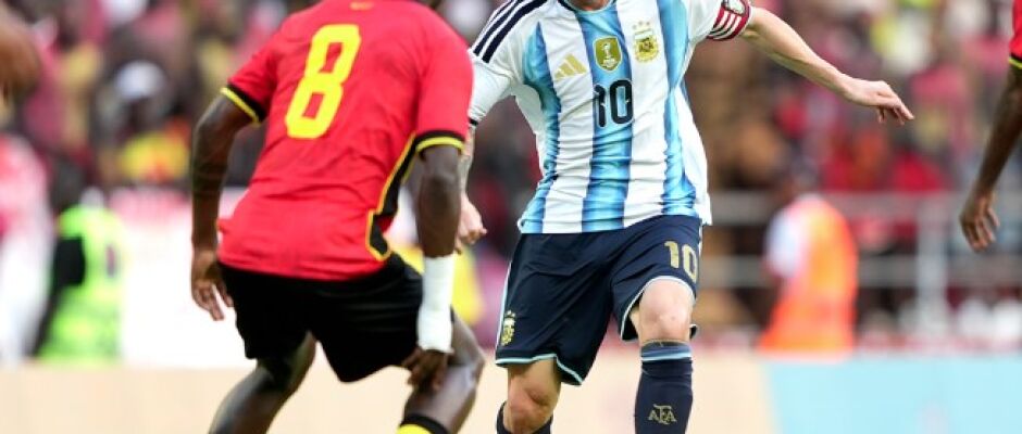 Confusão em amistoso da Argentina deixa 70 feridos no estádio 11 de Novembro, na Angola