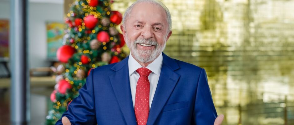 Lula exalta conquistas do governo e diz que Brasil encerra ano com vitória do povo