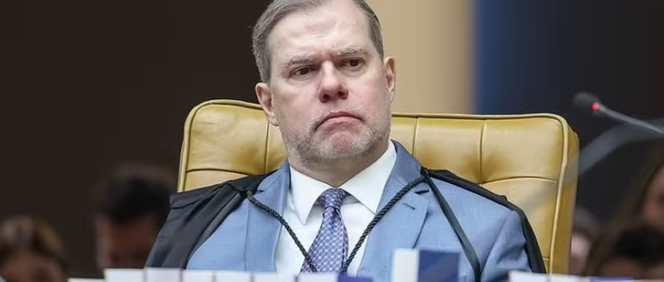 Toffoli manda PF enviar ao STF todo conteúdo de celulares apreendidos